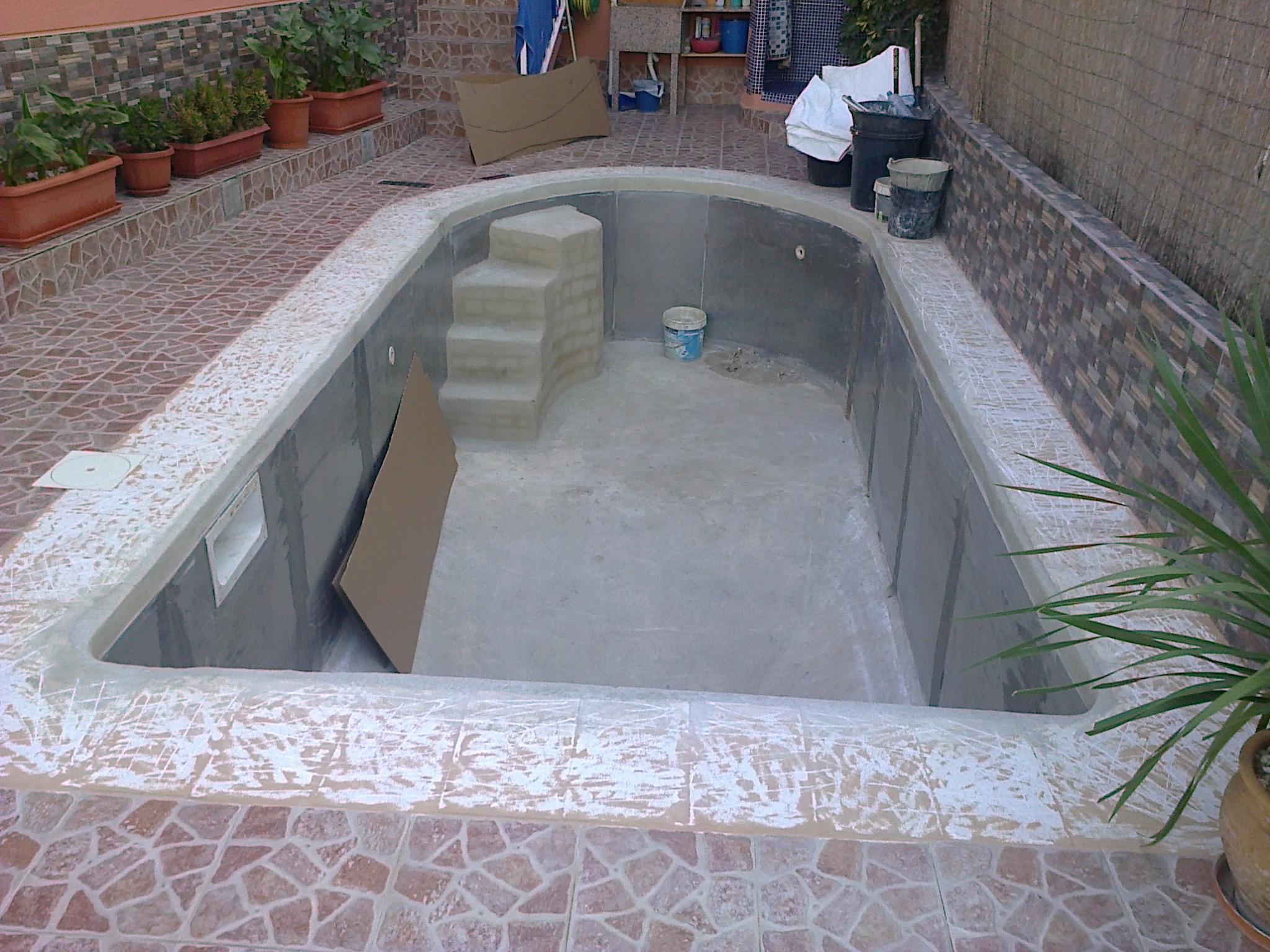 CREACIÓN ACCESO PISCINA